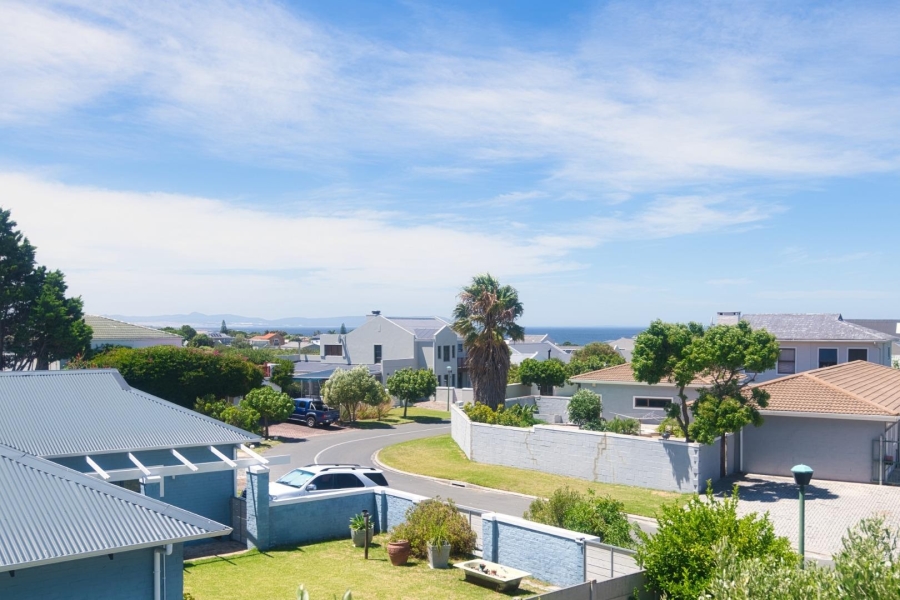 5 Bedroom Property for Sale in Vermont Western Cape